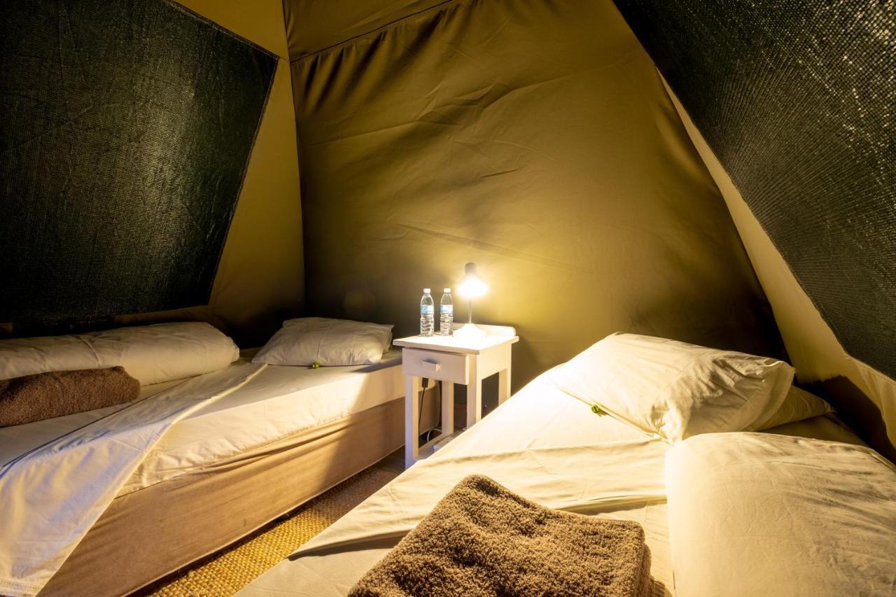 Urban Camp Hotel Windhoek Ngoại thất bức ảnh