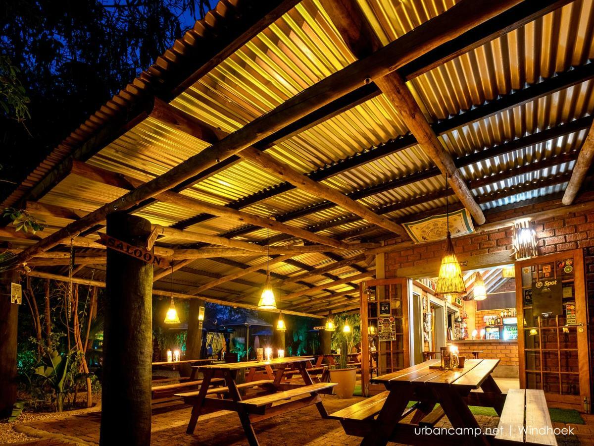 Urban Camp Hotel Windhoek Ngoại thất bức ảnh